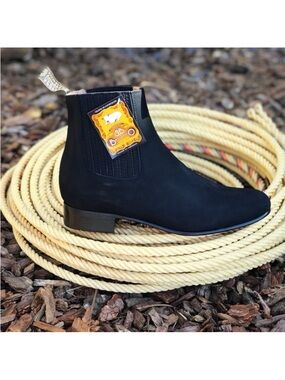 NIB El Besserro Leather Nobuck Nubuck Suede Leather Boots Booties 9